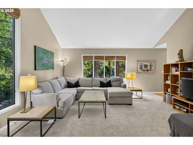 18761 INDIAN CREEK Way, Lake Oswego, OR 97035