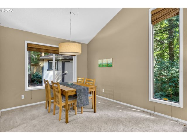 18761 INDIAN CREEK Way, Lake Oswego, OR 97035