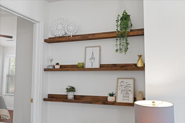 105 Hornholly Way, Holly Springs, NC 27540