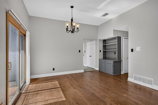 978 Downey Drive, Lewisville, TX 75067
