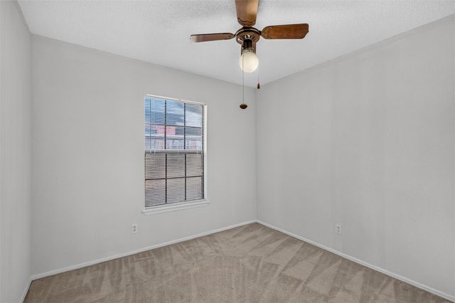 978 Downey Drive, Lewisville, TX 75067