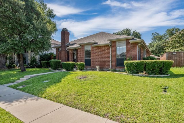 978 Downey Drive, Lewisville, TX 75067