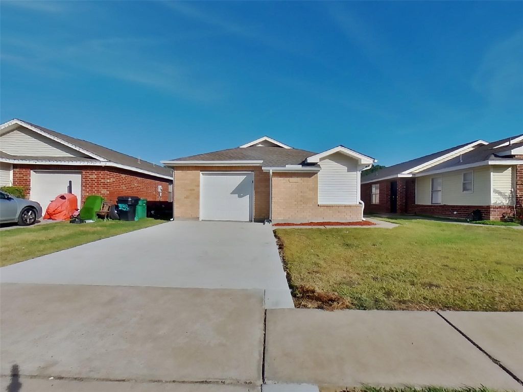 3134 Boynton Drive, Houston, TX 77045