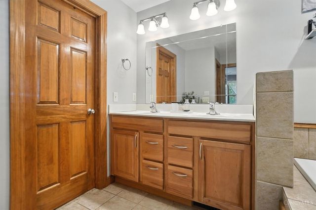 3444 Ash Meadow Lane, Franklin Twp, OH 45005