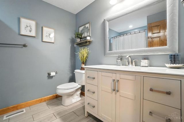 3444 Ash Meadow Lane, Franklin Twp, OH 45005