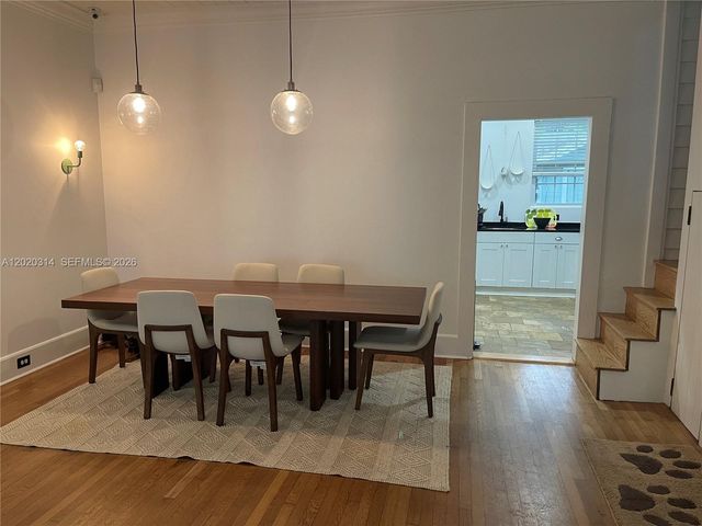27 NE 49th St, Miami, FL 33137