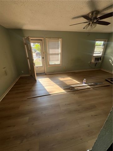 4609 Mokry Dr, Corpus Christi, TX 78415