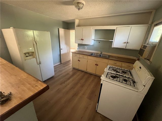 4609 Mokry Dr, Corpus Christi, TX 78415