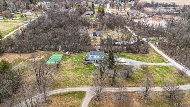 6419 Appleridge Road, Salem Township, MI 48170