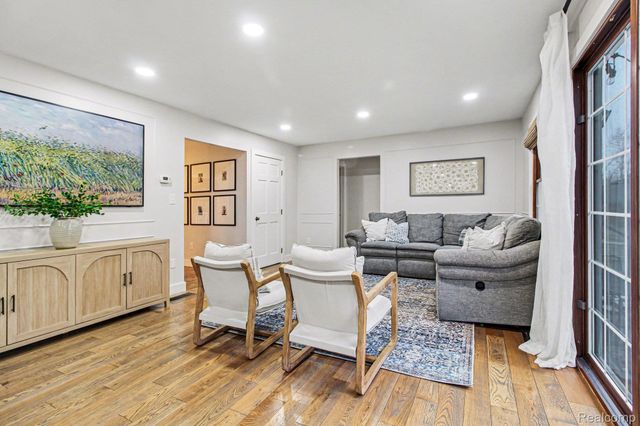 6419 Appleridge Road, Salem Township, MI 48170