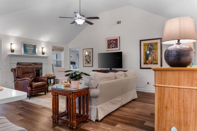 209 Atherstone Street, Aiken, SC 29803