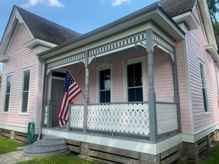 917 Pinckney Street, Houston, TX 77009