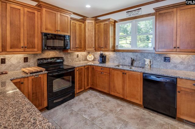 639 Kingfisher Drive, Ridgeway, SC 29130