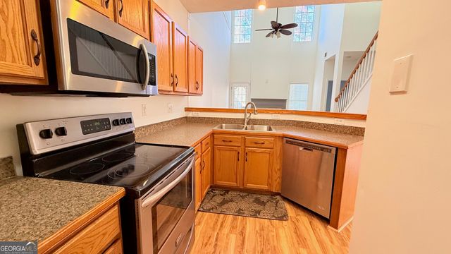 4651 Crawford Oaks Drive, Oakwood, GA 30566