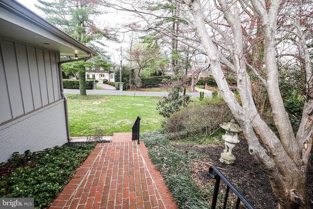 6025 ORRIS ST, Mclean, VA 22101