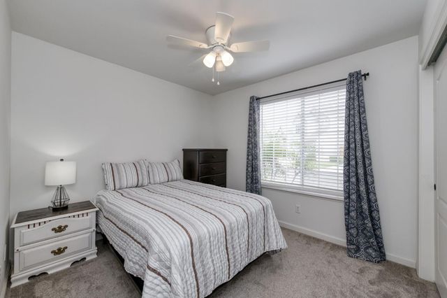 1017 E Monticello, Fresno, CA 93720