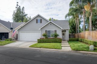 1017 E Monticello, Fresno, CA 93720