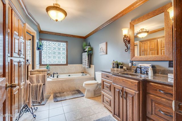 142 Old State Hwy 70, Rogersville, TN 37857