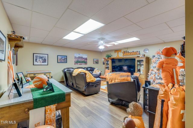 142 Old State Hwy 70, Rogersville, TN 37857