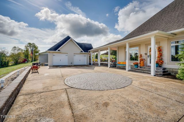 142 Old State Hwy 70, Rogersville, TN 37857