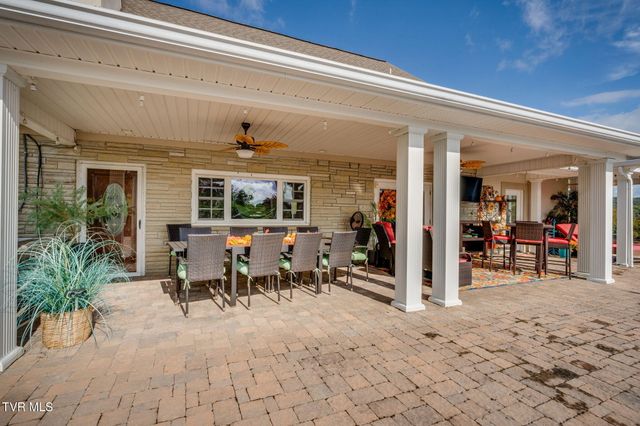142 Old State Hwy 70, Rogersville, TN 37857