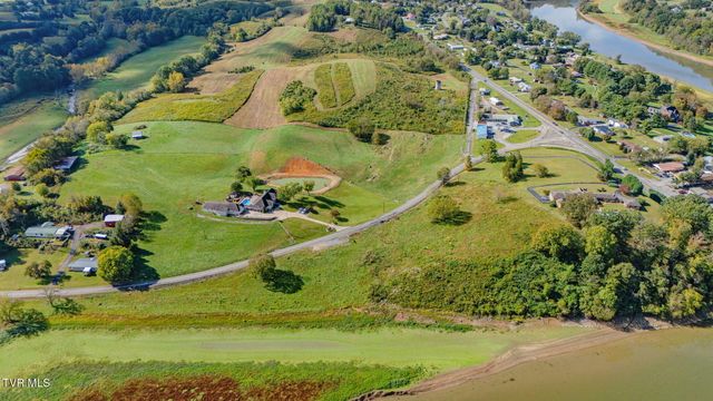 142 Old State Hwy 70, Rogersville, TN 37857