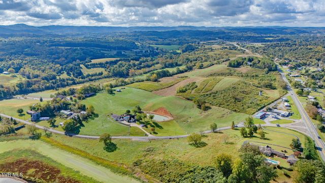 142 Old State Hwy 70, Rogersville, TN 37857