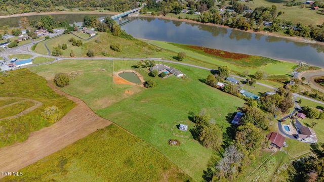 142 Old State Hwy 70, Rogersville, TN 37857