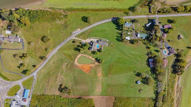 142 Old State Hwy 70, Rogersville, TN 37857