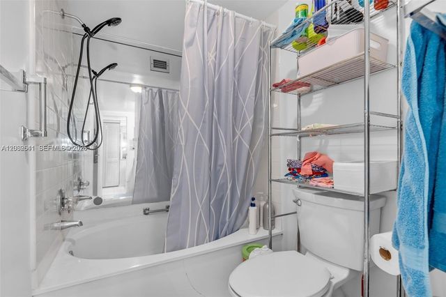 1000 Parkview Dr 715, Hallandale Beach, FL 33009