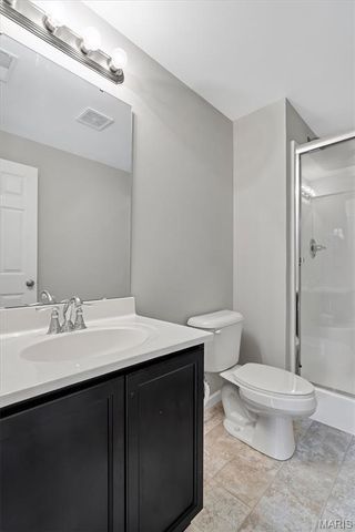 98 San Marino Parkway, Fenton, MO 63026