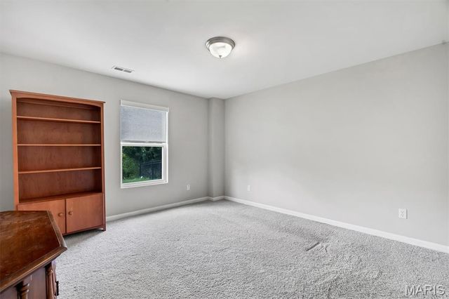 98 San Marino Parkway, Fenton, MO 63026