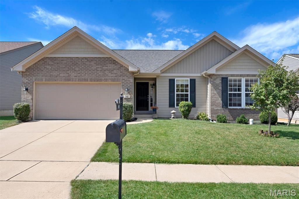 98 San Marino Parkway, Fenton, MO 63026