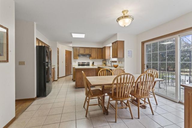 5400 W Donges LANE, Brown Deer, WI 53223