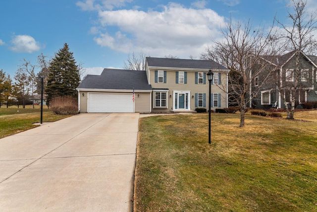 5400 W Donges LANE, Brown Deer, WI 53223