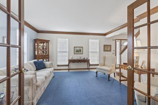 5400 W Donges LANE, Brown Deer, WI 53223