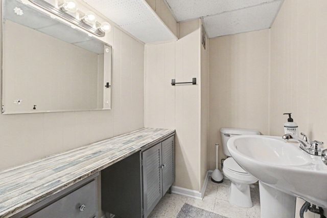 34101 Sequoia Street, Westland, MI 48185