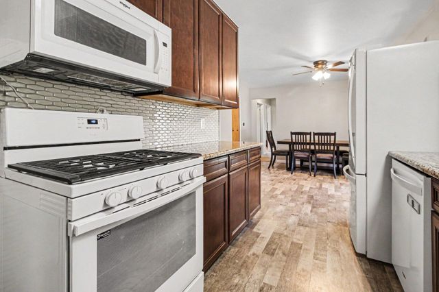 34101 Sequoia Street, Westland, MI 48185