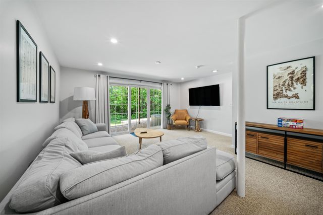 589 Laconia Road, Tilton, NH 03276