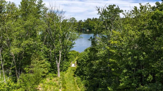 589 Laconia Road, Tilton, NH 03276