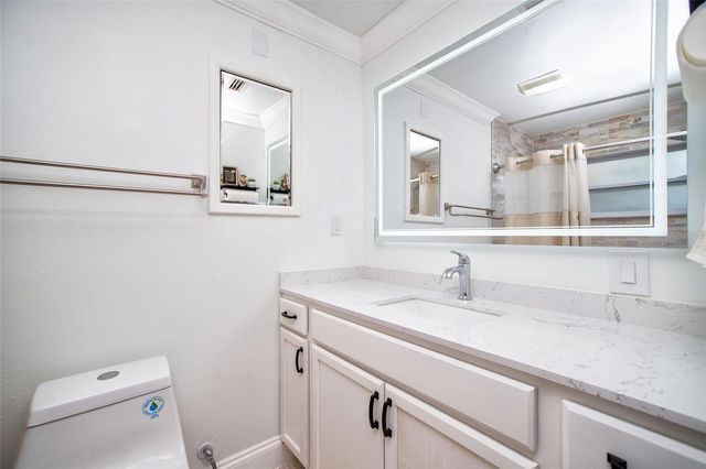 989 8TH AVENUE NE, Largo, FL 33770