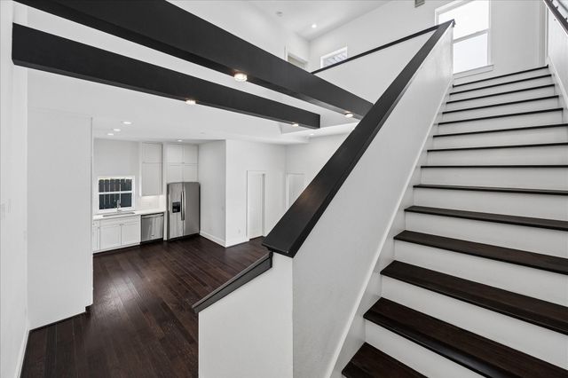 7702 Jacquelyn Oaks Road, Houston, TX 77055