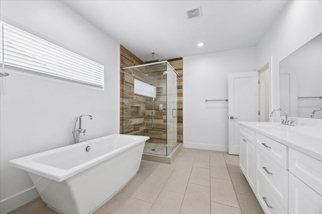 7702 Jacquelyn Oaks Road, Houston, TX 77055