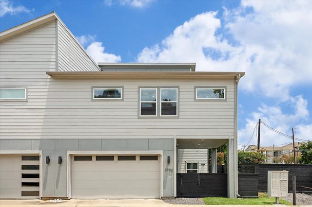 7702 Jacquelyn Oaks Road, Houston, TX 77055