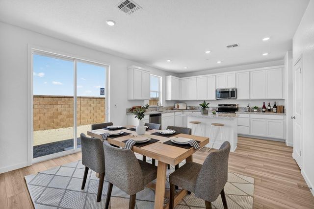 5072 Rain Shadow Way, Roseville, CA 95747