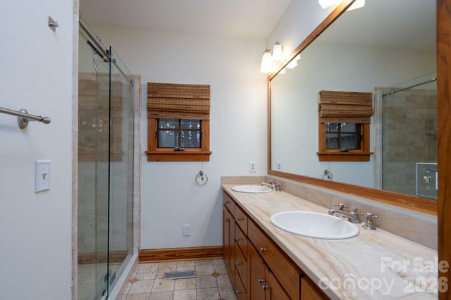 177 Yadkin Falls Road, New London, NC 28127