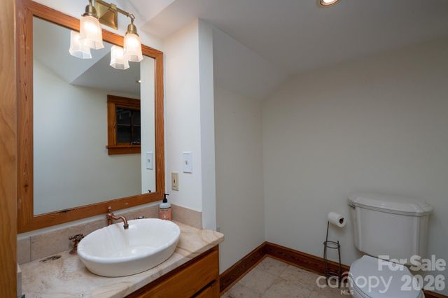 177 Yadkin Falls Road, New London, NC 28127