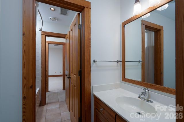 177 Yadkin Falls Road, New London, NC 28127