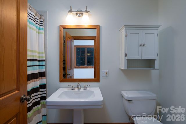 177 Yadkin Falls Road, New London, NC 28127