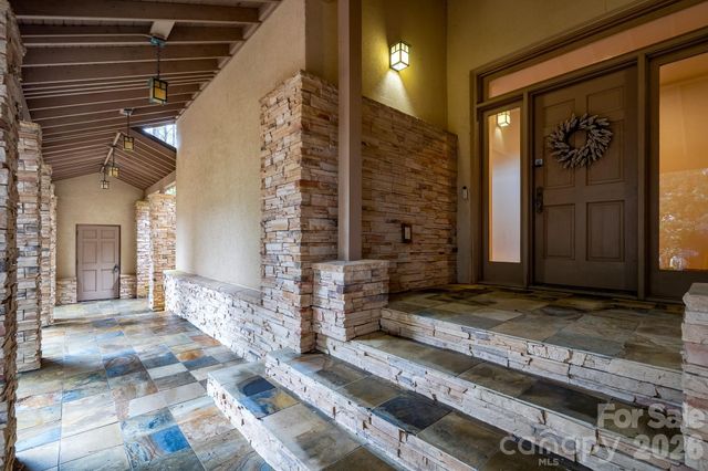 177 Yadkin Falls Road, New London, NC 28127